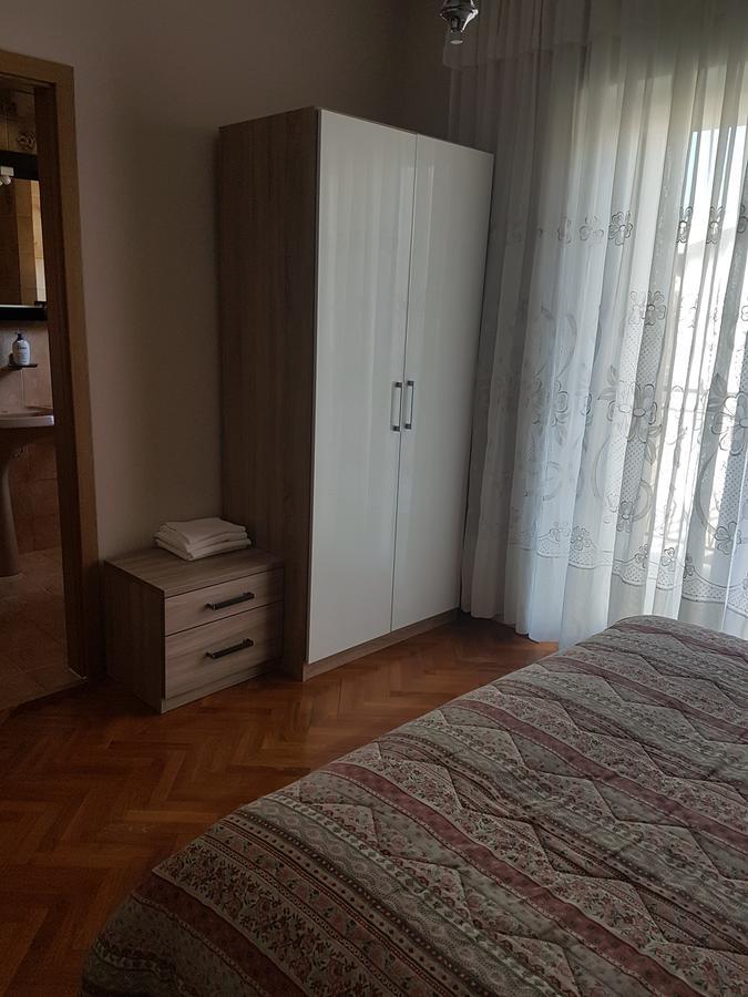 Guest House Mrvcic Rupa Exterior foto